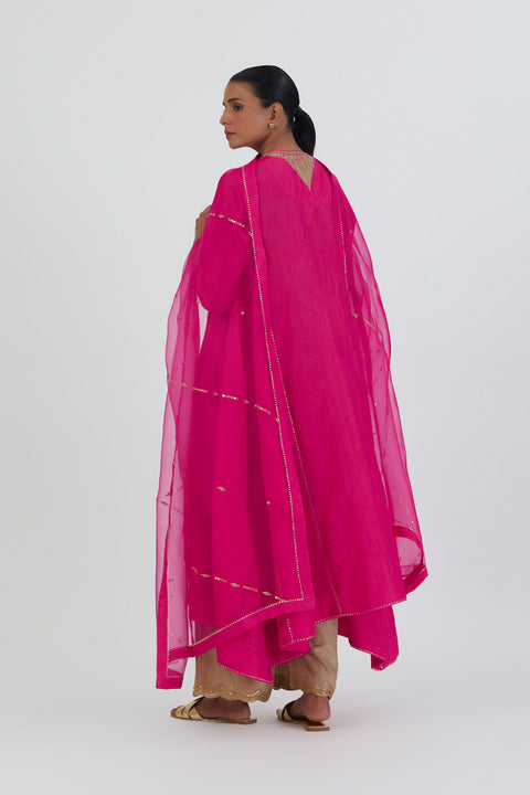 Mayar Dupatta-Fuschia