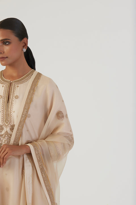 Raha Dupatta-Ivory