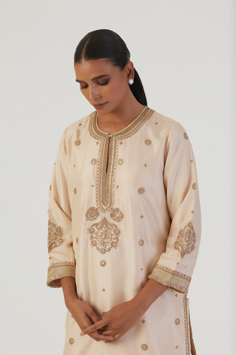 Tara Kurta and Sharara-Oats