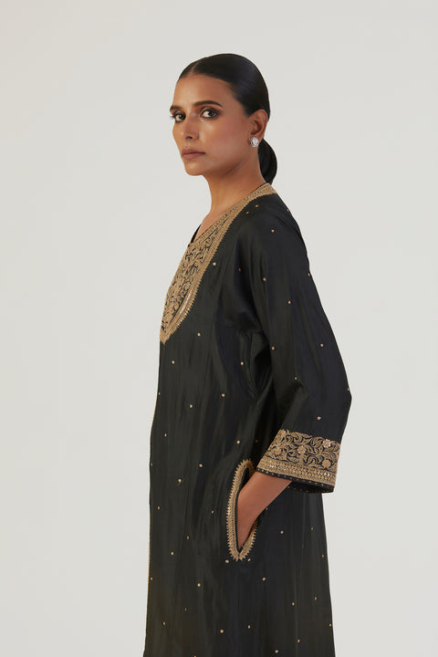 Qala Kurta and Pant-Black