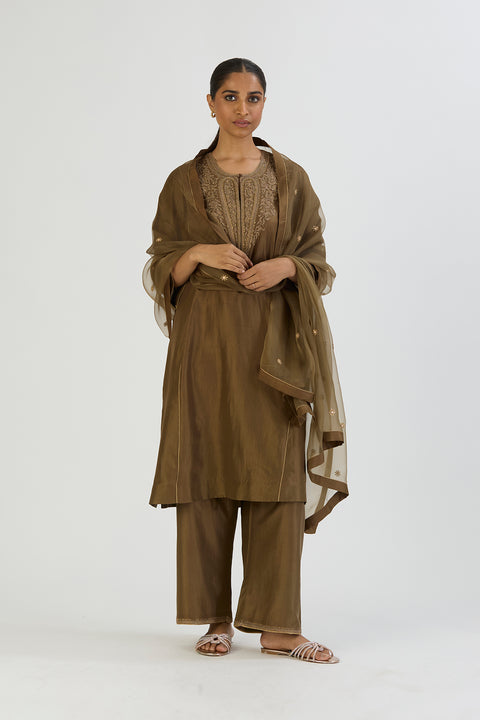Rami Kurta and Pant-Mehendi Green