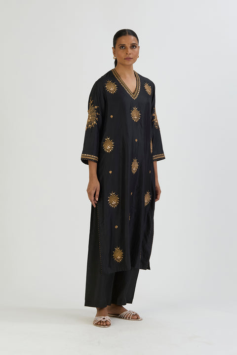 Tanisha Kurta and Pant-Black