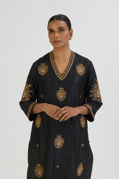 Tanisha Kurta and Pant-Black