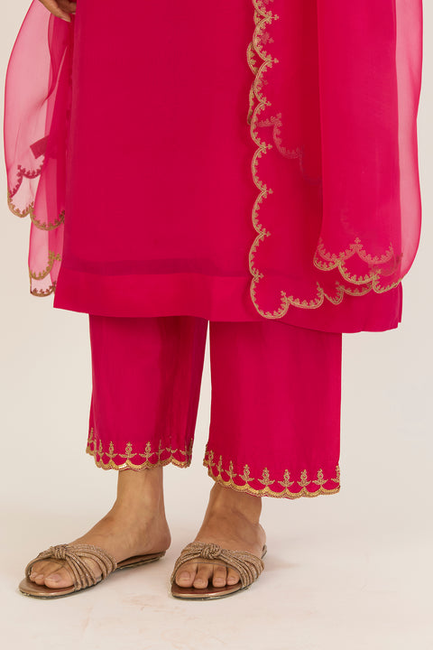 Rysa Kurta and Pant-Fuschia