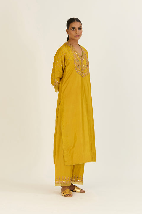 Sanvi Kurta and Pant-Lime Green