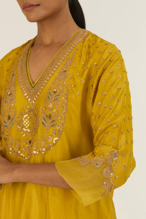 Sanvi Kurta and Pant-Lime Green