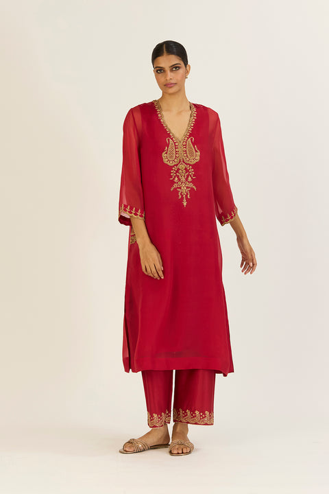 Rysa Kurta and Pant-Red