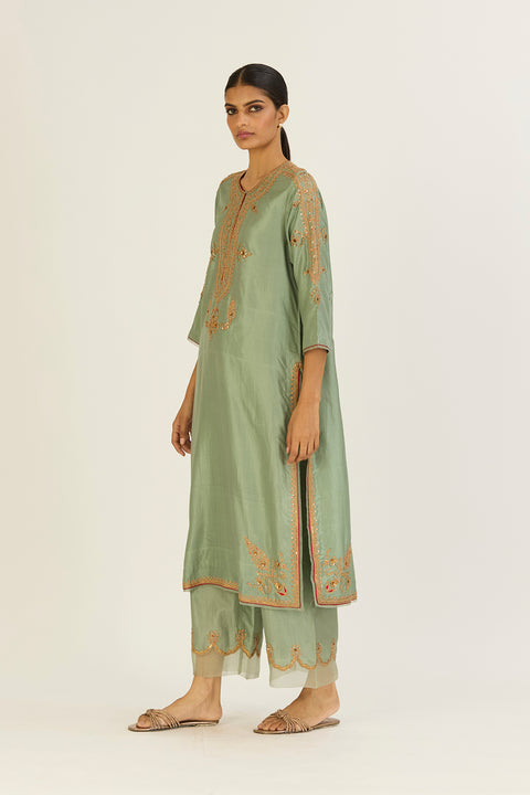 Nandita Kurta and Pant-Jade