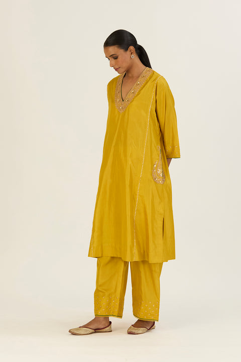 Krati Kurta and Pant-Lime Green
