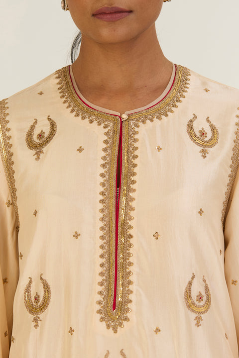 Ahaya Kurta and Pant-Oats