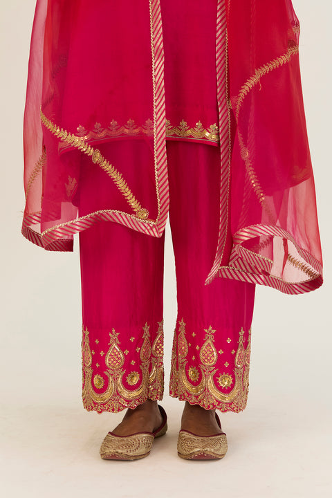 Alta Kurta and Pant-Fuschia