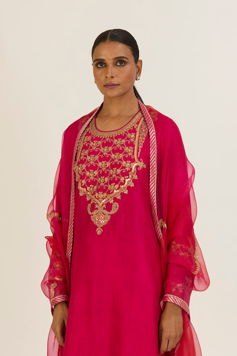 Alta Kurta and Pant-Fuschia