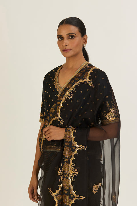 Kashvi Saree-Black