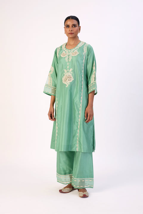 Yasmin Kurta and Pant