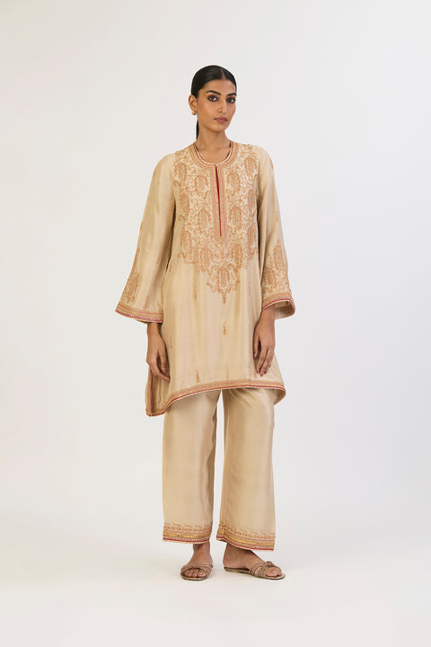 Pranita Kurta and Pant - Oats