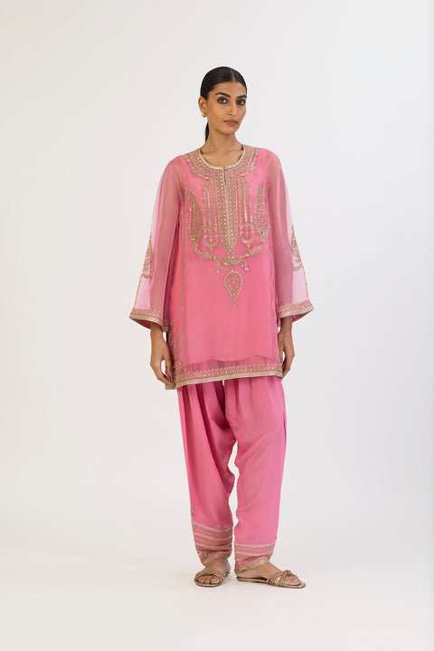 Maitreyi Kurta and Pant - Pink