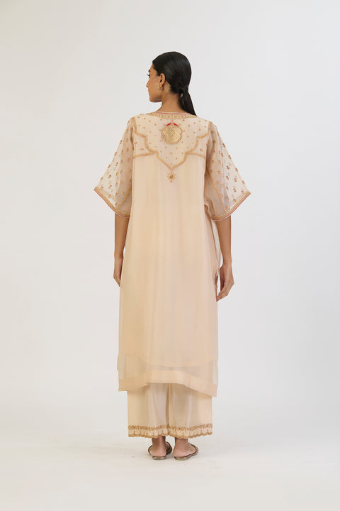 Madhavi Kaftan and Pant - Oats