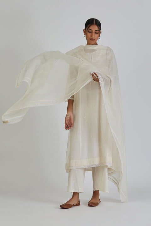 Priyanka Dupatta-Ivory