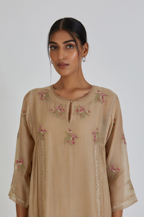 Sima Kurta and Pant-Beige