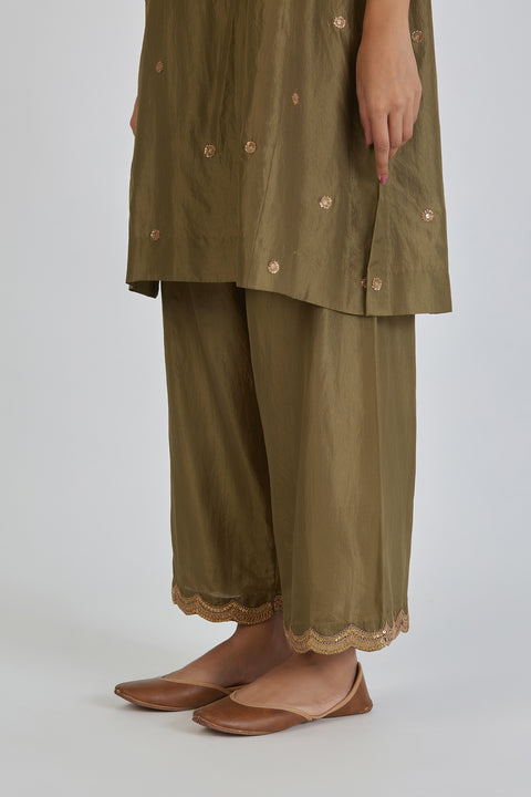 Inaya Kurta and Pant-Mehendi Green