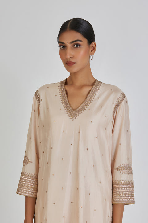 Neva Kurta and Pant-Ivory
