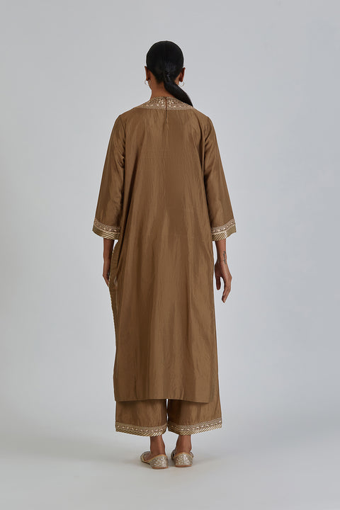 Amisha Kurta and Pant-Mehendi Green