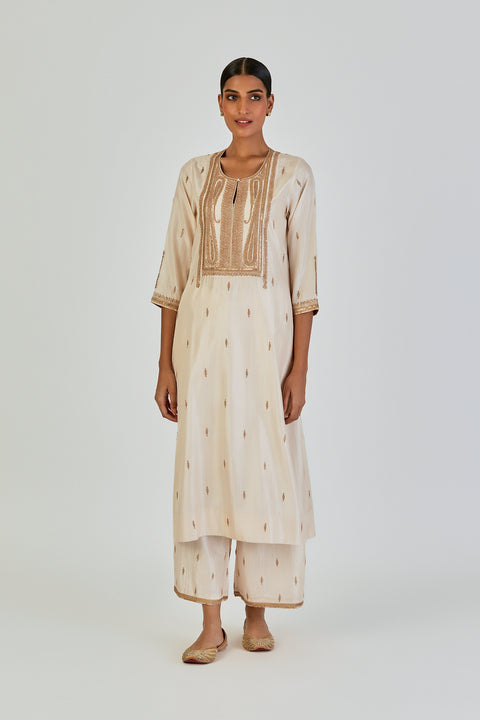 Shrisha Kurta and Pant-Ivory
