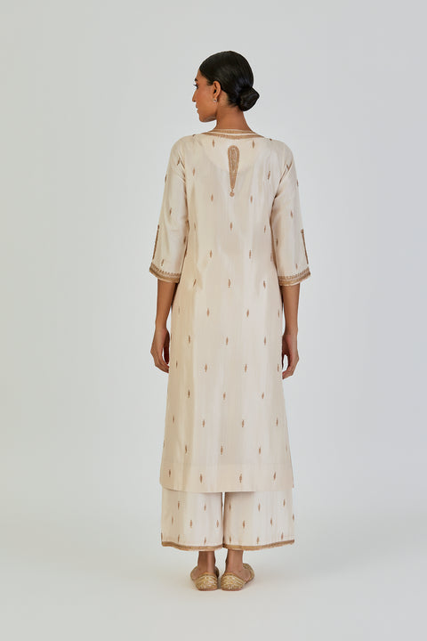 Shrisha Kurta and Pant-Ivory