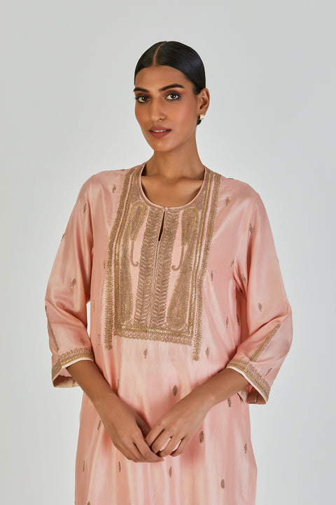 Shrisha Kurta and Pant-Salmon Pink