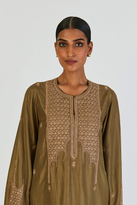 Indrani Kurta and Pant-Mehendi Green