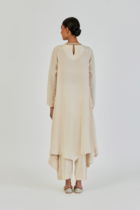 Laali Kurta and Pant-Ivory