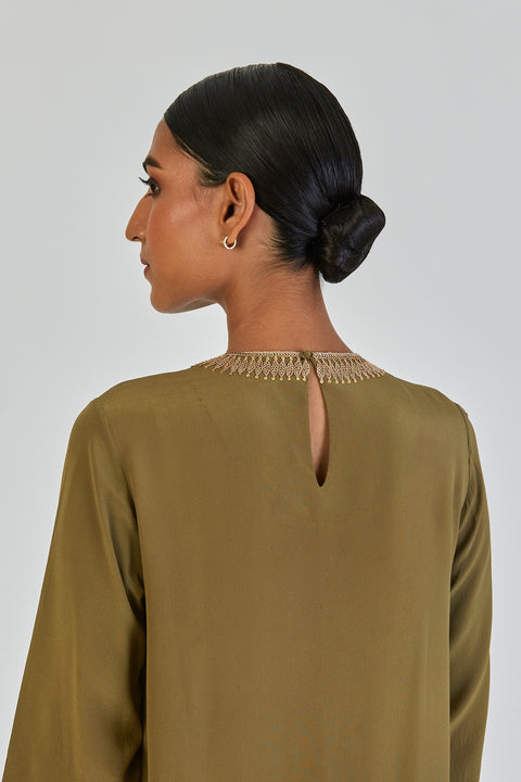 Laali Kurta and Pant-Mehendi Green