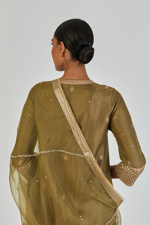 Ila Dupatta-Mehendi green