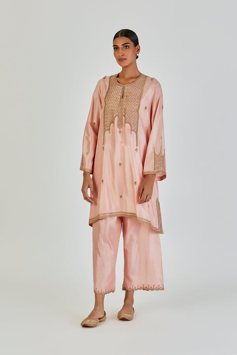 Indrani Kurta and Pant-Salmon Pink