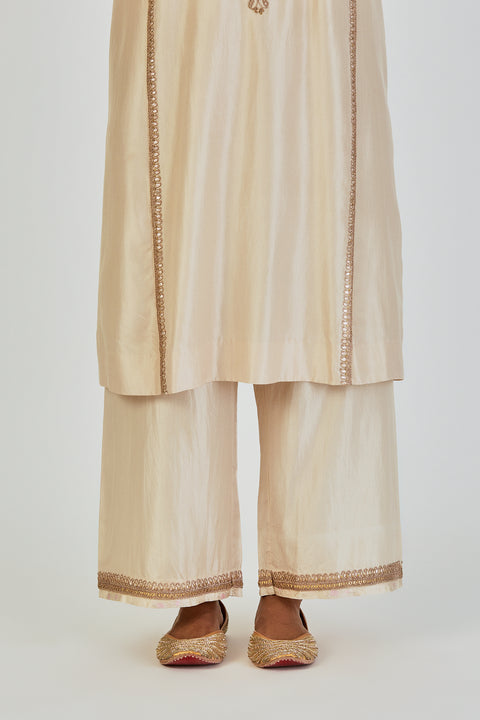 Ronak Kurta and Pant-Oats