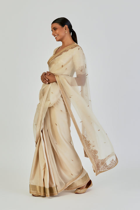 Deeba Saree-Ivory