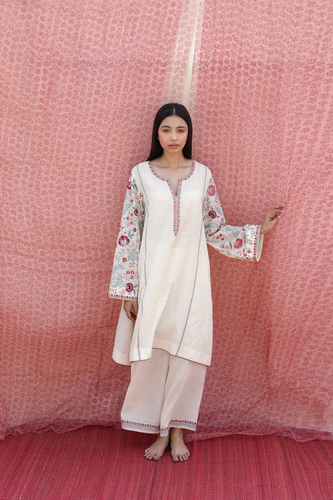 Jenya Kurta and Pant-Oats