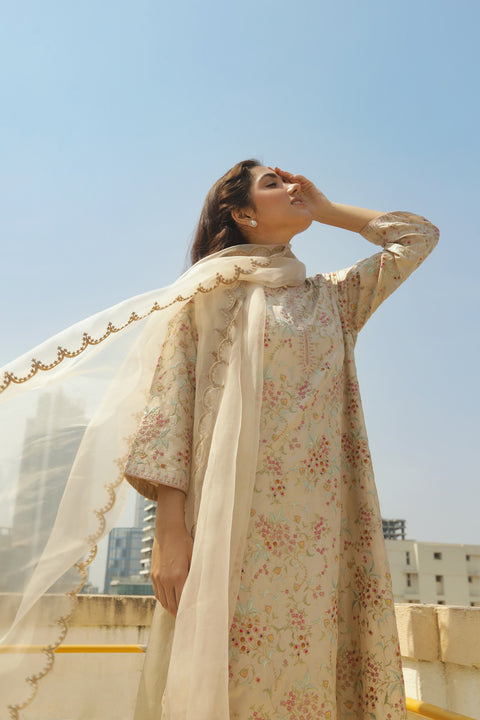 Sarah Dupatta-Oats