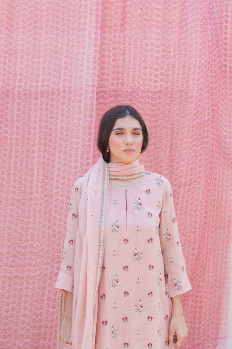 Raashi Kurta and Pant-Salmon Pink