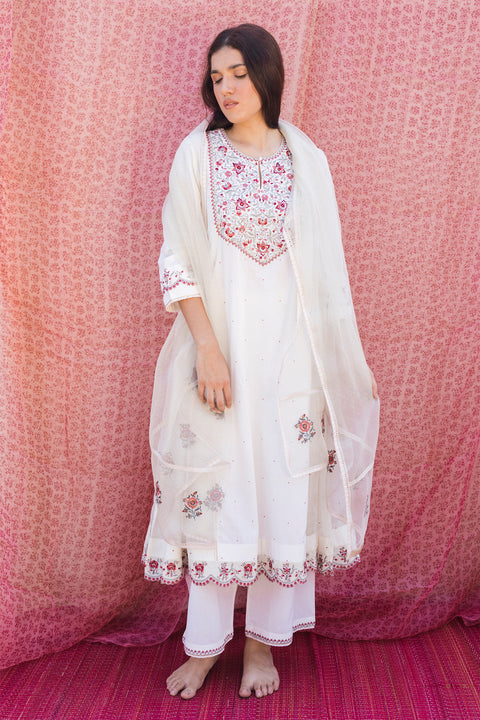Jyothi Kurta and Pant-Oats