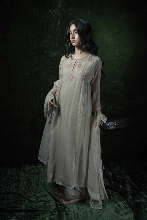 Sima Kurta and Pant-Beige
