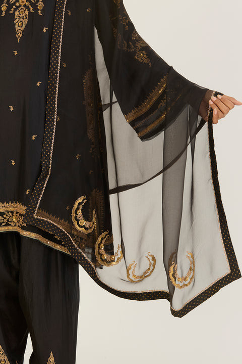 Sehmat Dupatta - Black