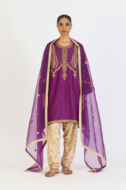 Anika Kurta and Pant - Magenta