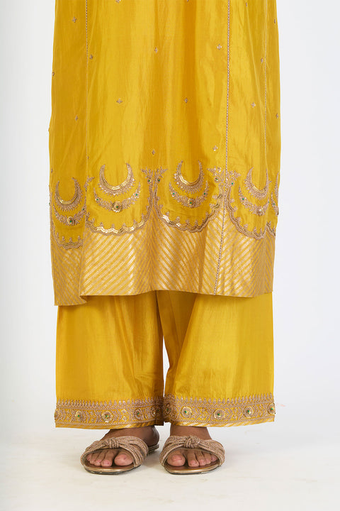 Vasudha Kurta and Pant - Lime