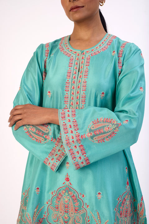 Neerja Kurta and Pant