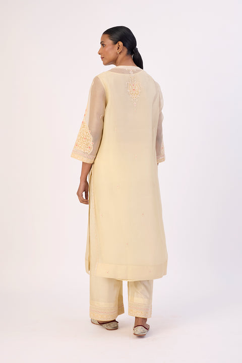 Cicilia Kurta and Pant
