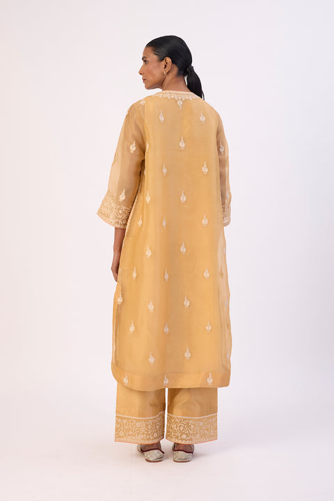 Esther Kurta and Pant