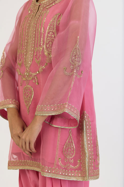 Maitreyi Kurta and Pant - Pink