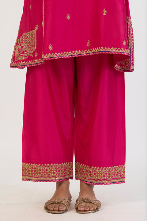 Eshita Kurta and Pant - Fuschia